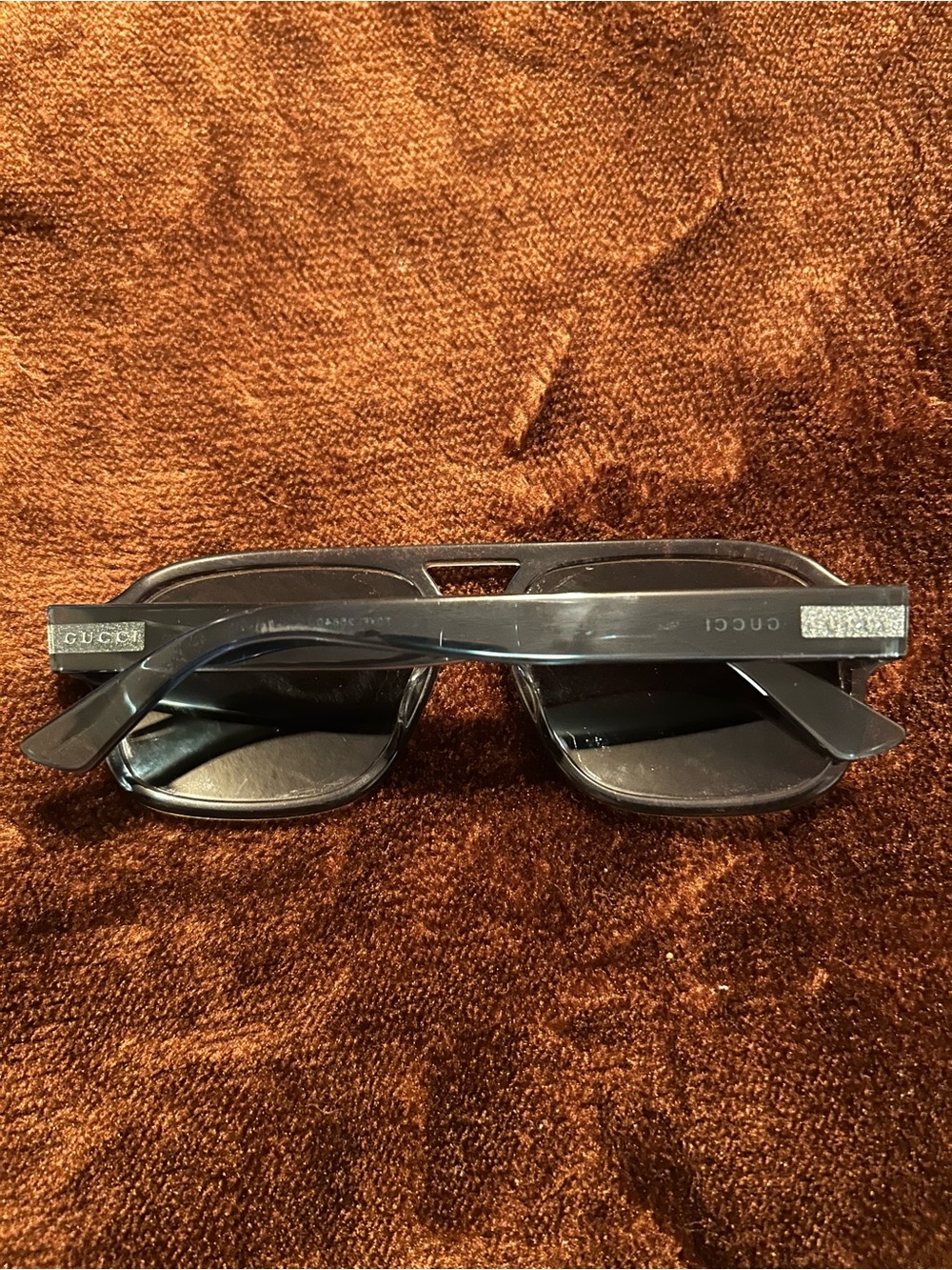Gucci Black Dark Blue Frame Sunglasses - Picture 2 of 5